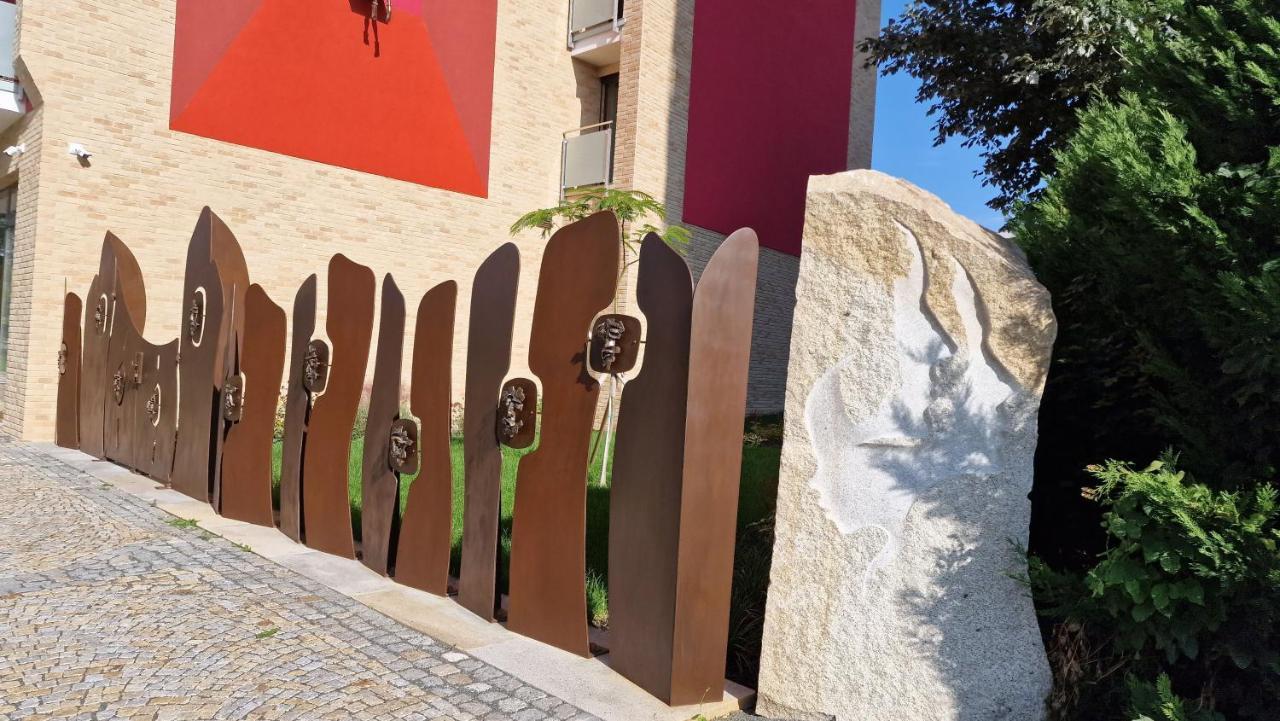 Luxo 2 Room Apartments By Bratislavatrip Exterior foto
